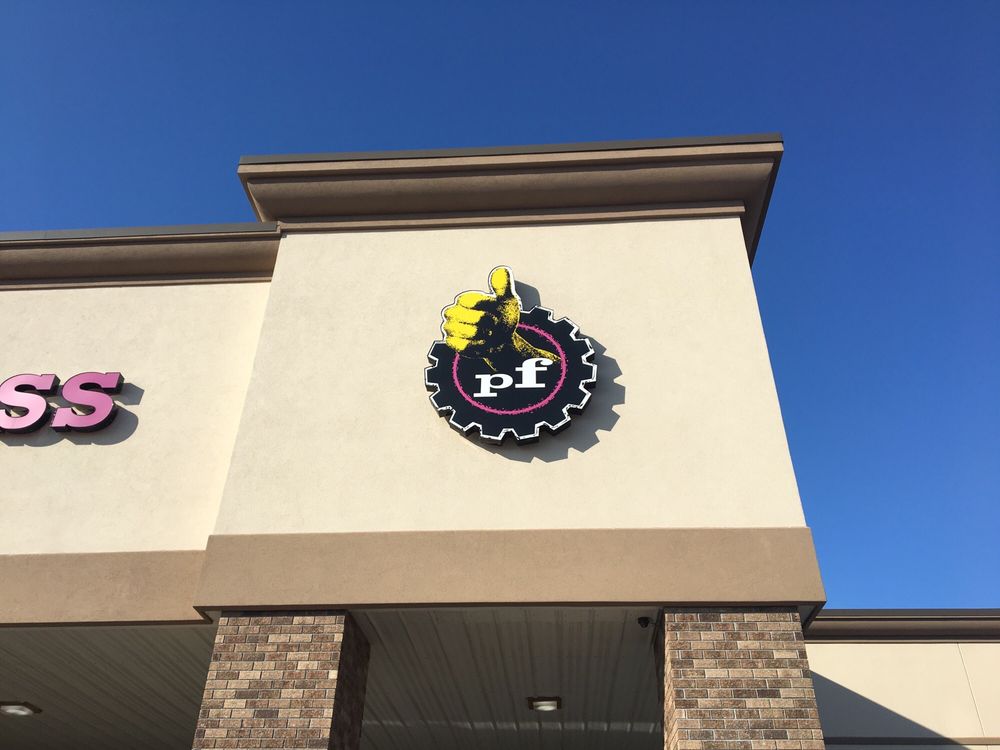 Planet Fitness 6001 Gordon Dr, Sioux City