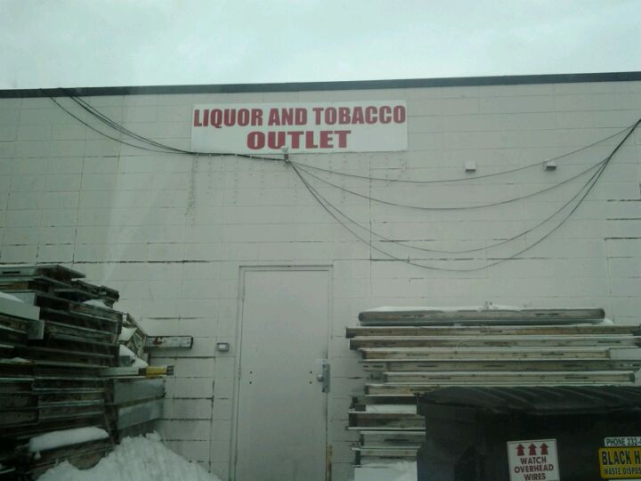 Liquor & Tobacco Outlet