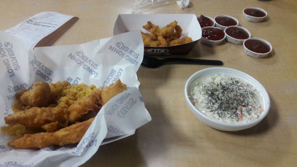 Waterloo, IA Restaurants Open for Takeout, Curbside Service and/or Delivery Restaurantji