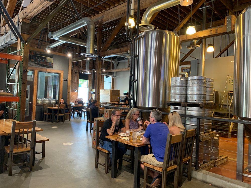 10 Barrel Brewing Boise 826 W Bannock St, Boise