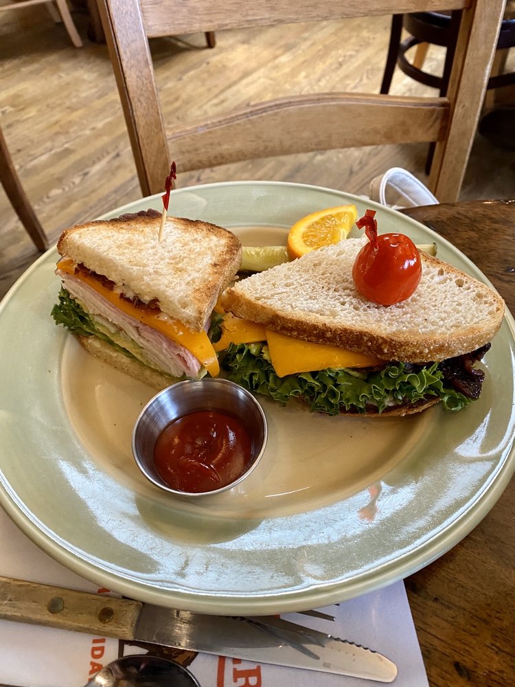 The Kneadery 260 Leadville Ave, Ketchum