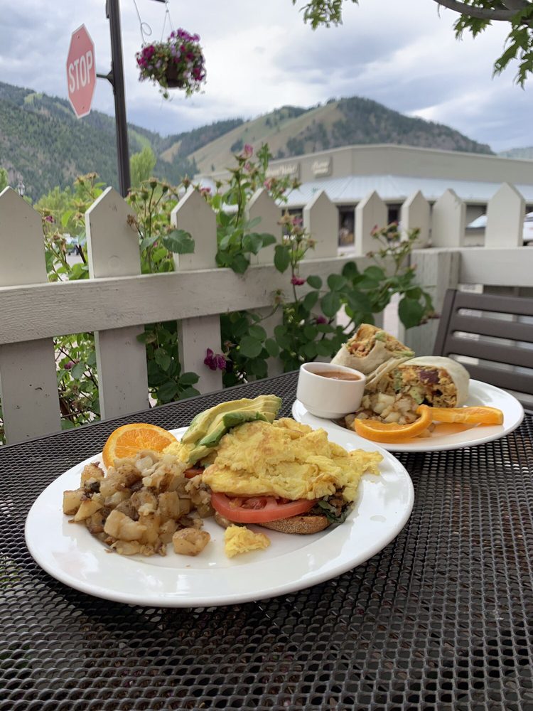 Bigwood Bread Café 380 East Ave, Ketchum