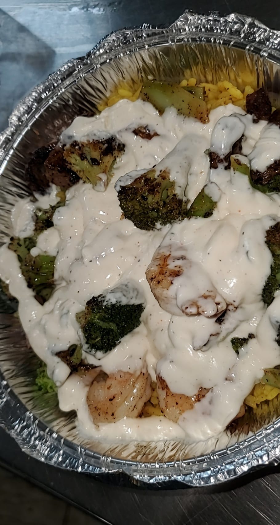 Chicago grill & market 2021 Central Ave, Alton