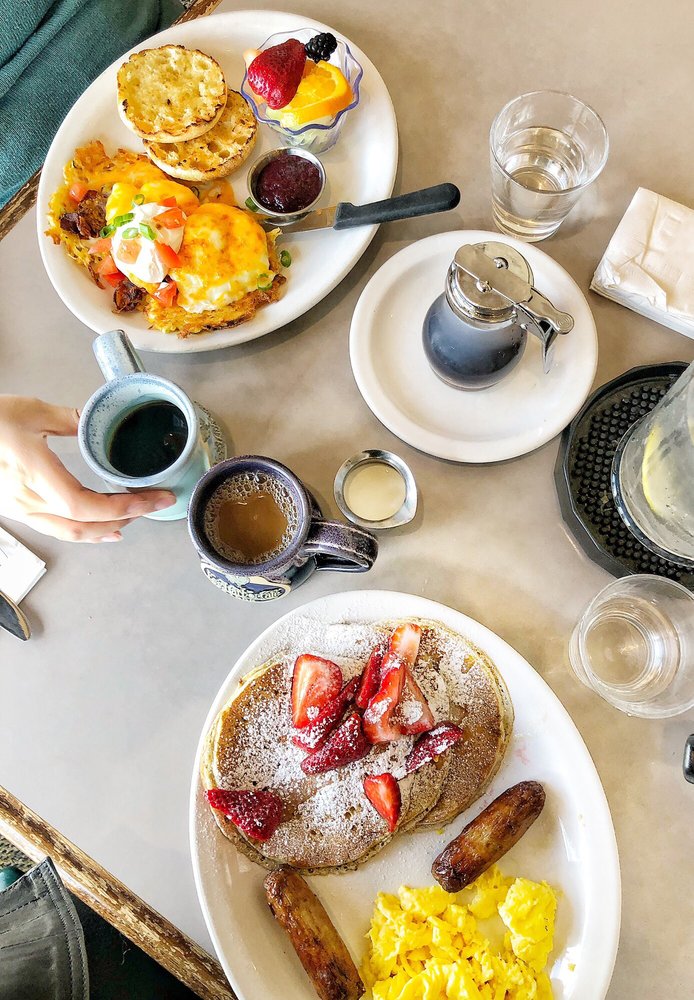 Egg Harbor Cafe 140 E Wing St, Arlington Heights