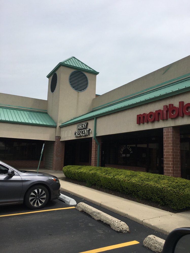 Bakery Crescent 270 E Algonquin Rd, Arlington Heights