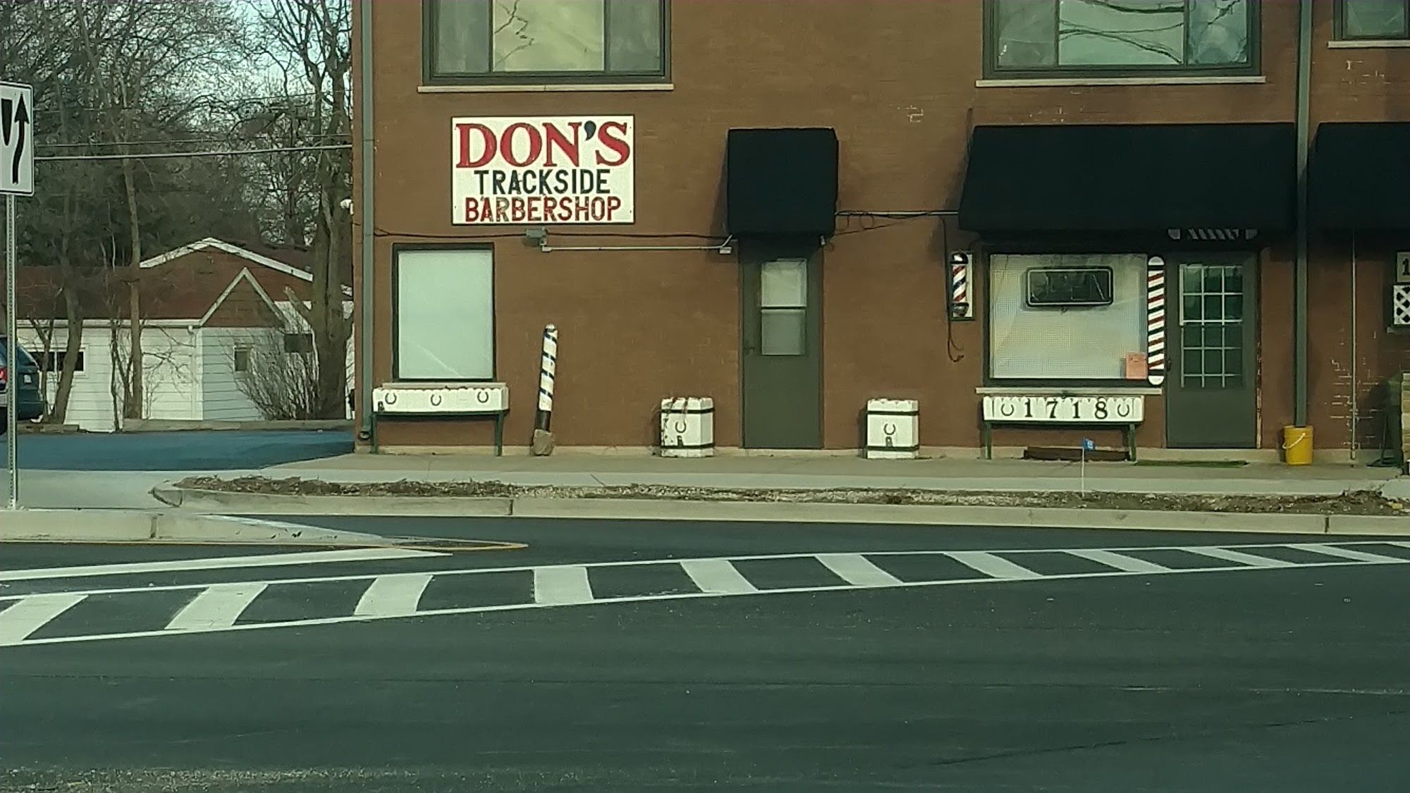Don's Trackside Barber Shop