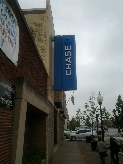 Chase Bank Berwyn