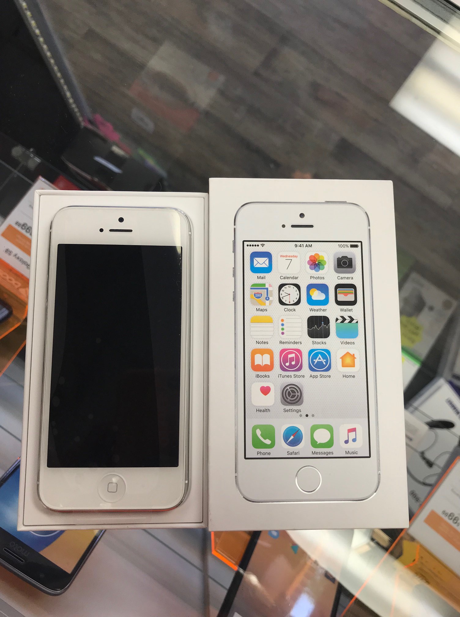 Boost Mobile Berwyn