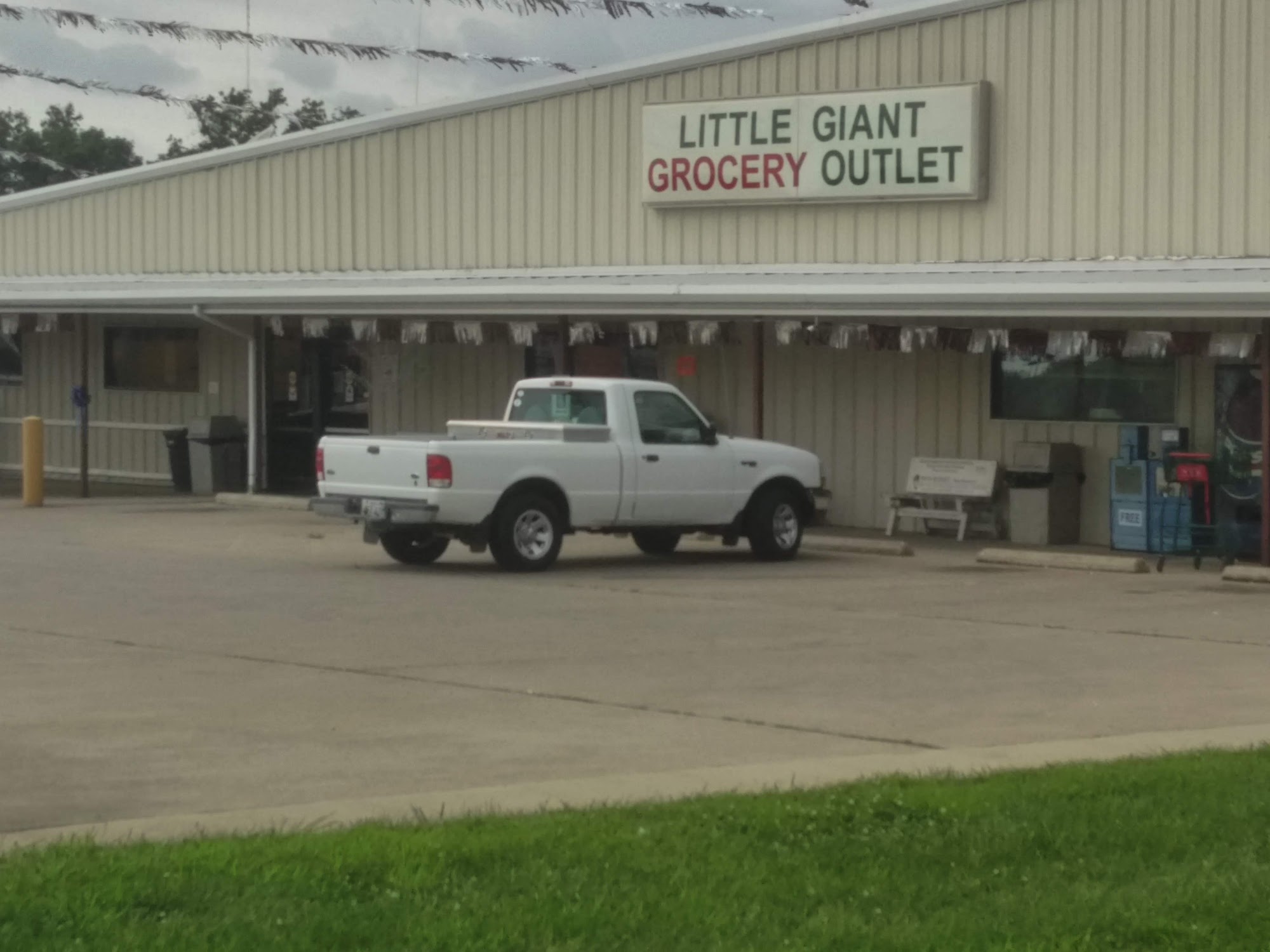 Little Giant Grocery