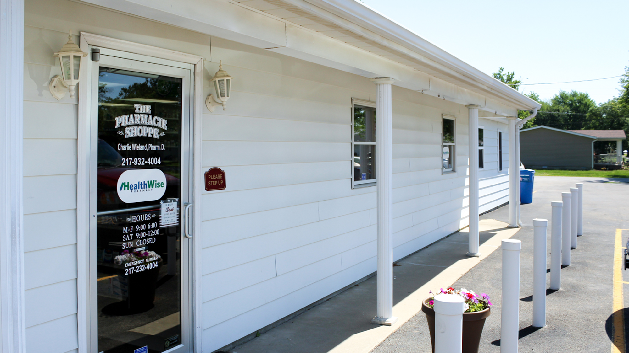 The Pharmacie Shoppe