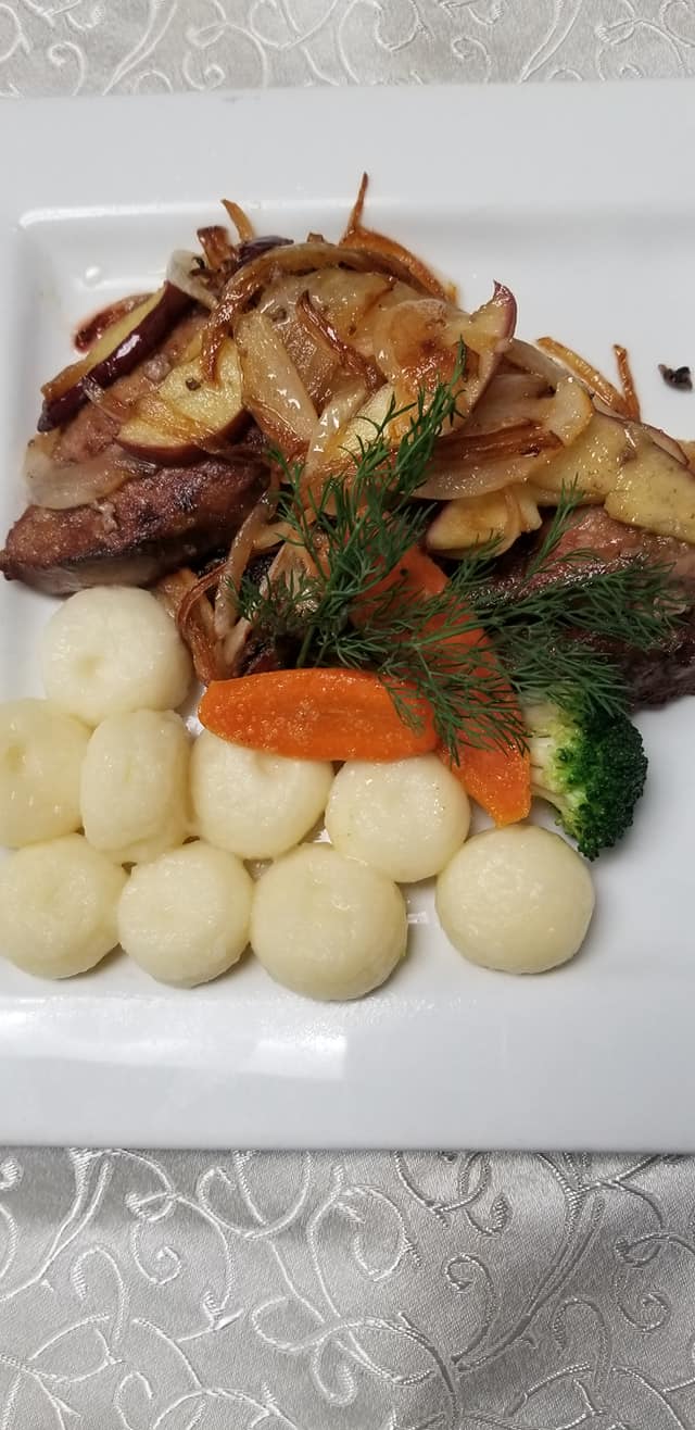 Staropolska Restaurant 3030 N Milwaukee Ave, Chicago