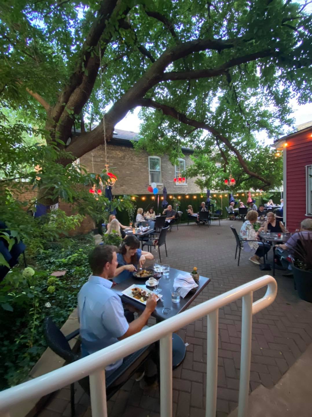 Chez Joel Bistro Francais 1119 W Taylor St, Chicago
