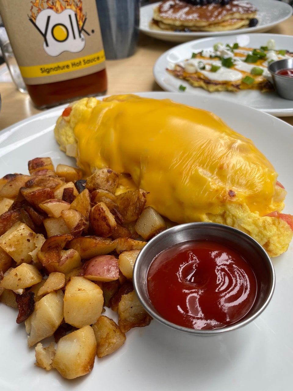 Yolk - Marina City 340 N State St, Chicago
