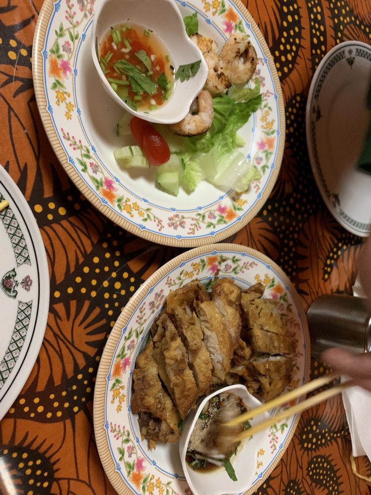 Ghin Khao Eat Rice 2128 W Cermak Rd, Chicago