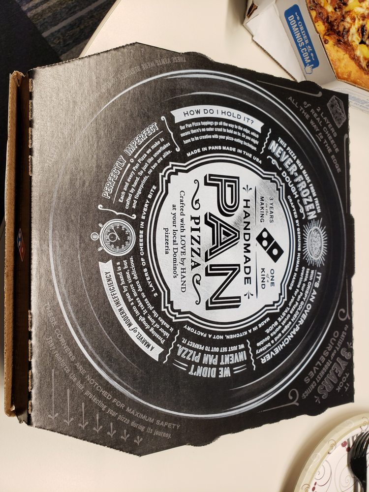 Domino's Pizza 636 Deerfield Rd, Deerfield