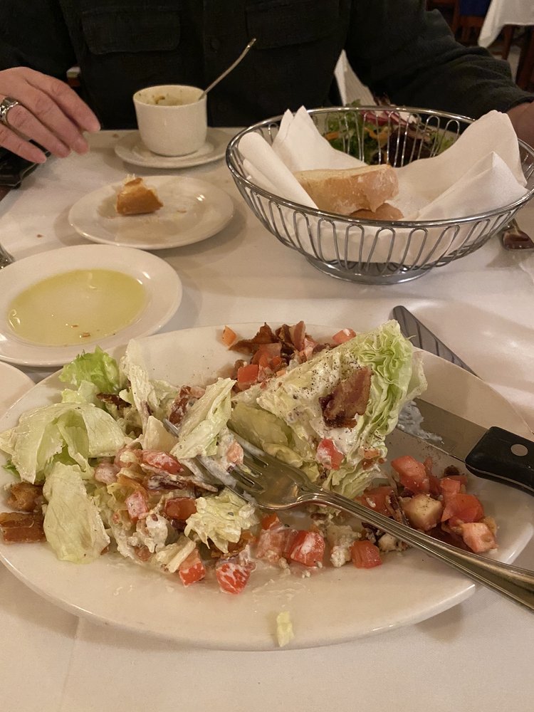 Harry Caray's Italian Steakhouse 10233 W Higgins Rd, Rosemont