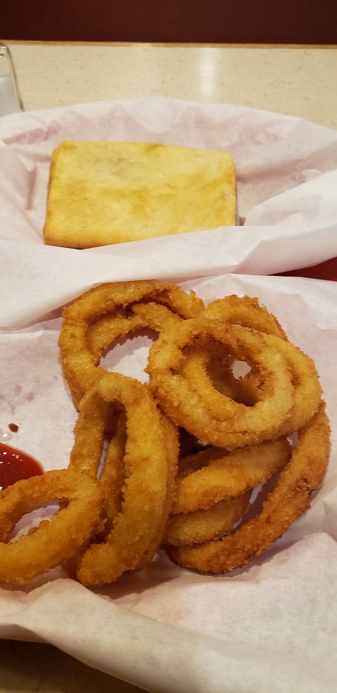 Evan's Place 1900 E Touhy Ave, Des Plaines