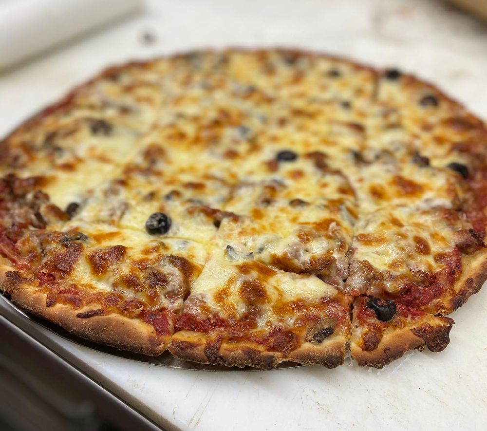 Giuseppe's Pizzeria and Catering 554 E Algonquin Rd, Des Plaines