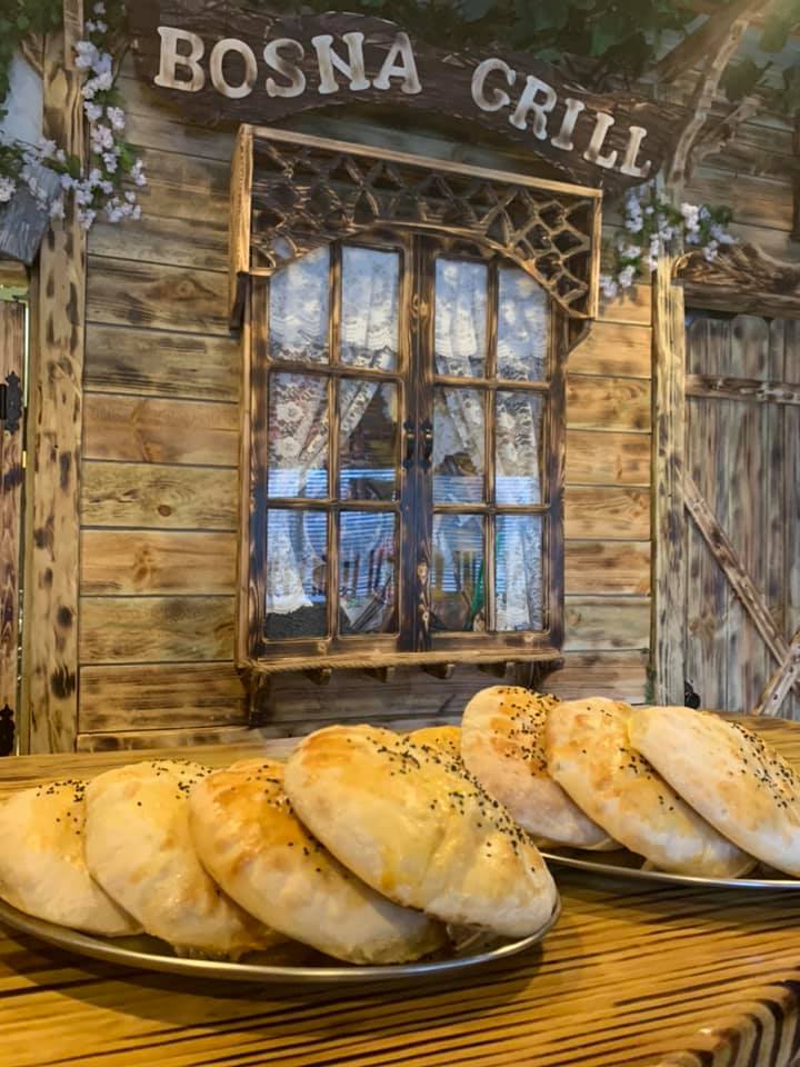 Bosna Grill 644 W Algonquin Rd, Des Plaines