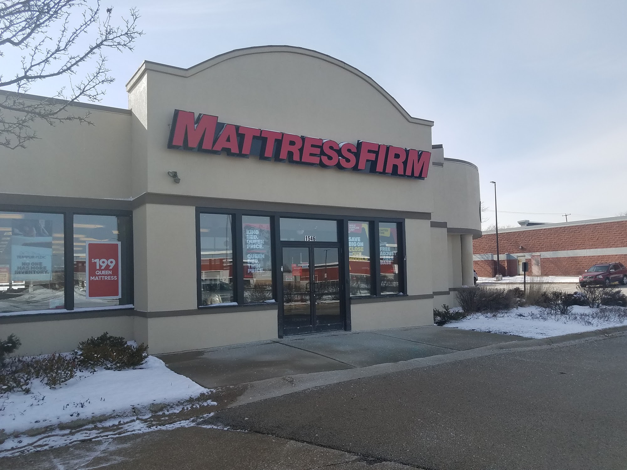 Mattress Firm 75th Street