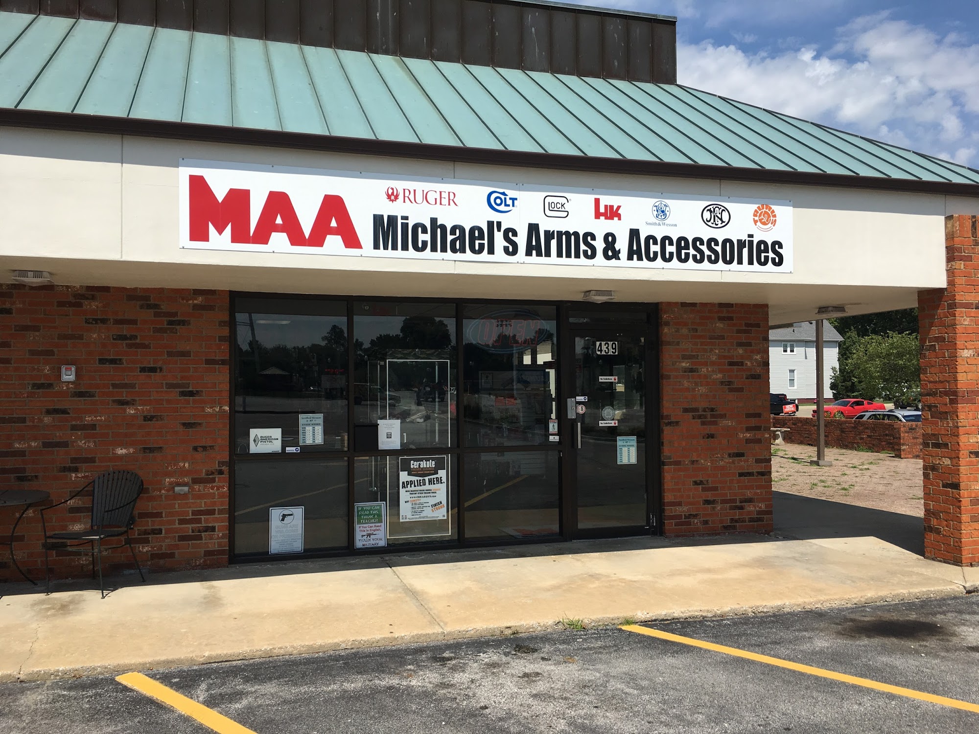 Michaels Arms & Accessories