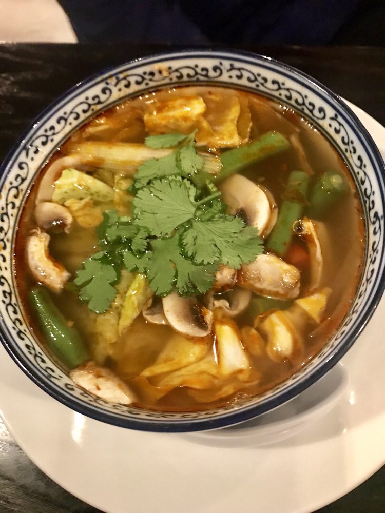 Montira Thai and Sushi 1845 Tower Dr, Glenview