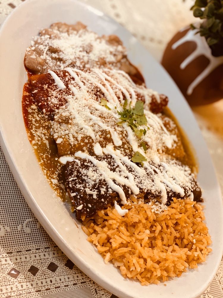 Doña Paty's 848 Sheridan Rd, Highwood