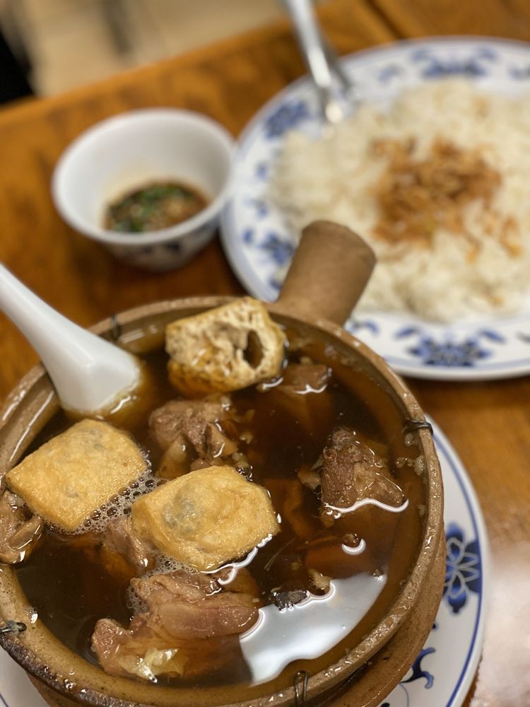 Asian Noodle House-亚洲面条 844 Roselle Rd, Hoffman Estates