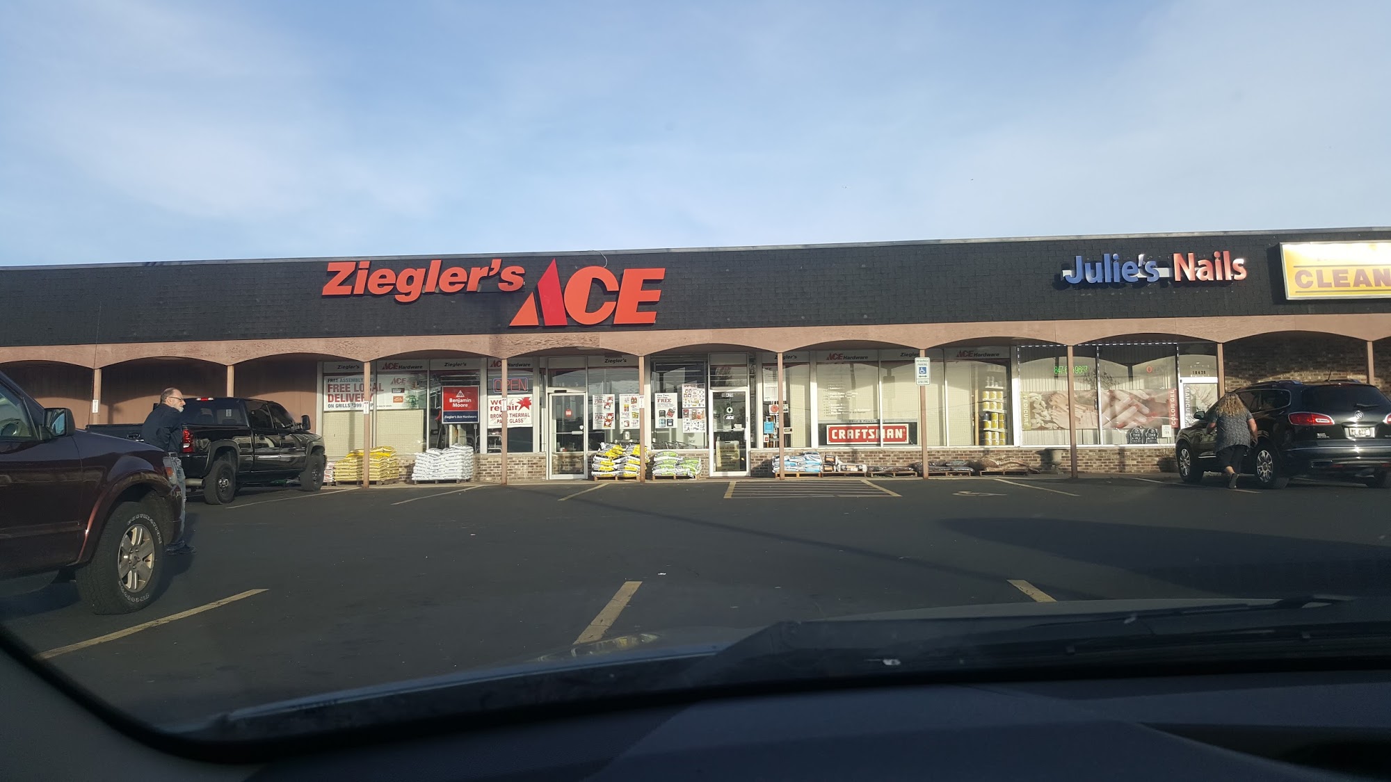 Ziegler's Ace - Huntley
