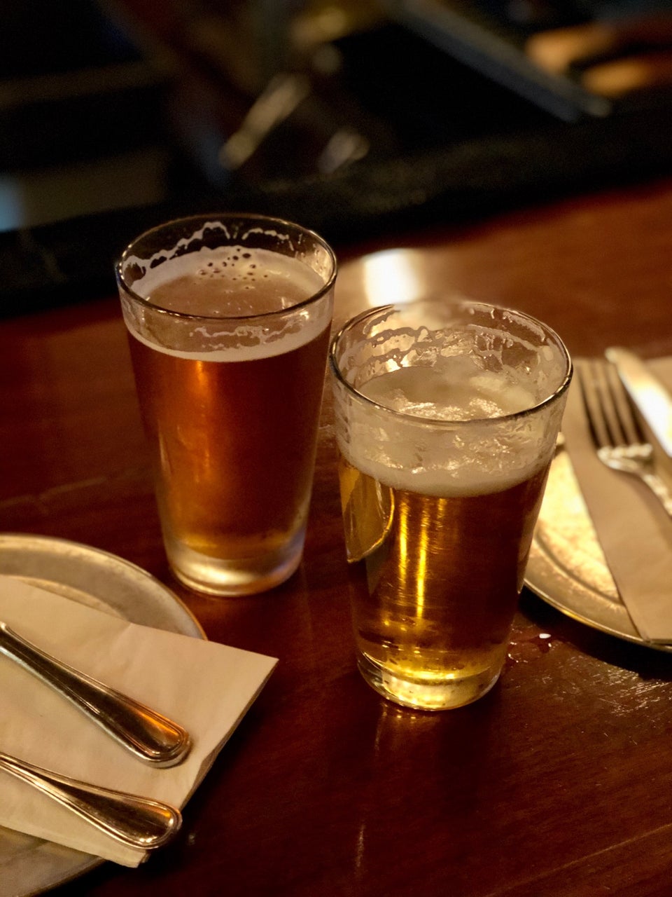 Pizzeria DeVille 404 N Milwaukee Ave, Libertyville