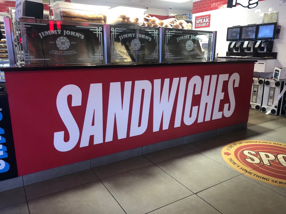 Jimmy John's 1112 N Milwaukee Ave, Libertyville