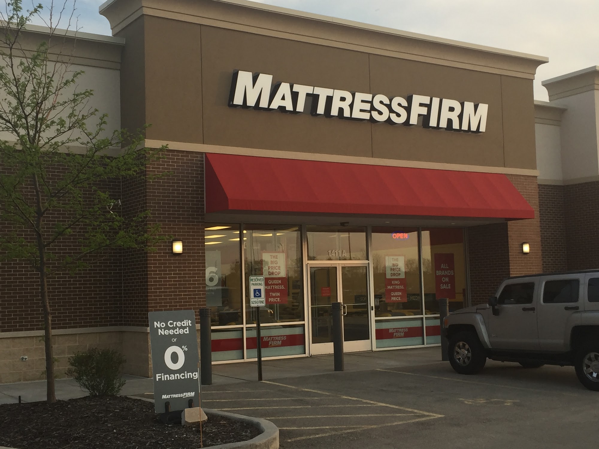 Mattress Firm Machesney Park