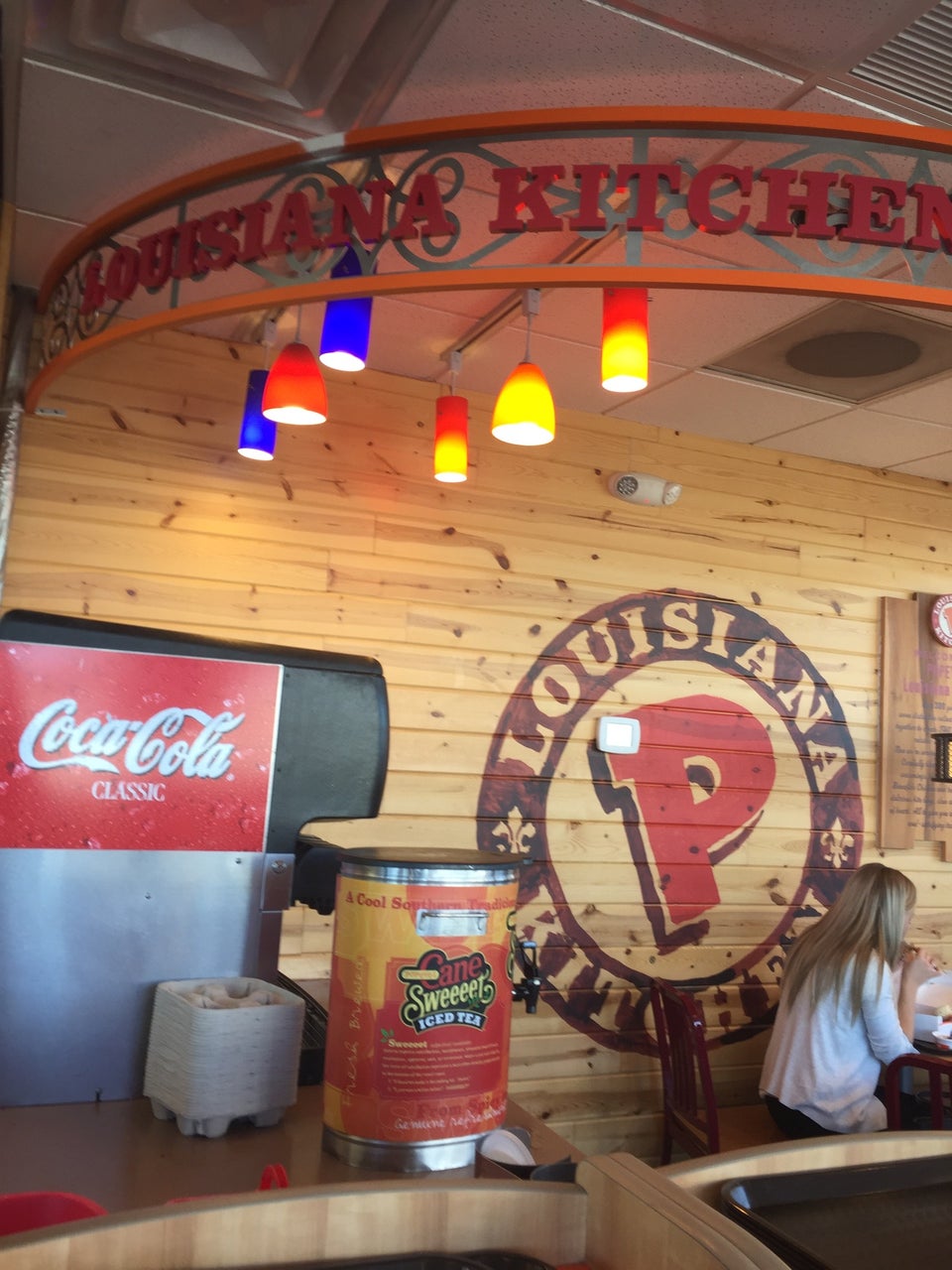 Popeyes Louisiana Kitchen 6939 Golf Rd, Morton Grove