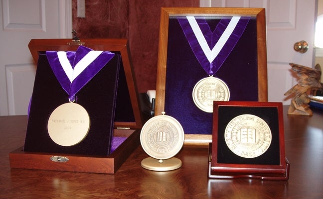 Classic Design Awards Inc 6128 Lincoln Ave, Morton Grove
