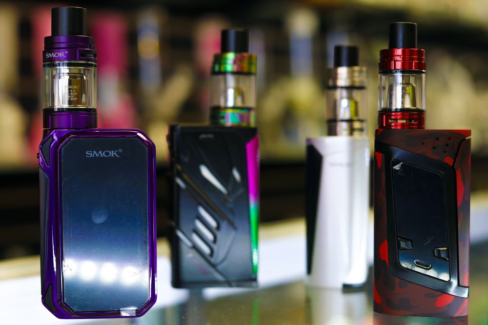 SmokeShop Guys 9404 Waukegan Rd, Morton Grove