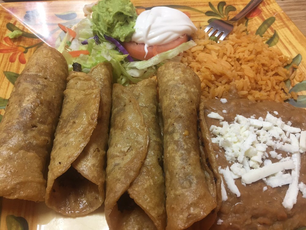 Monica's Mexican Restaurant 839 S Lake St, Mundelein