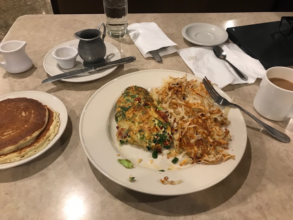 Elly's Pancake House 435 Townline Rd, Mundelein