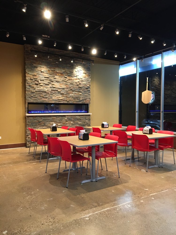 Domino's Pizza 837 S Lake St, Mundelein