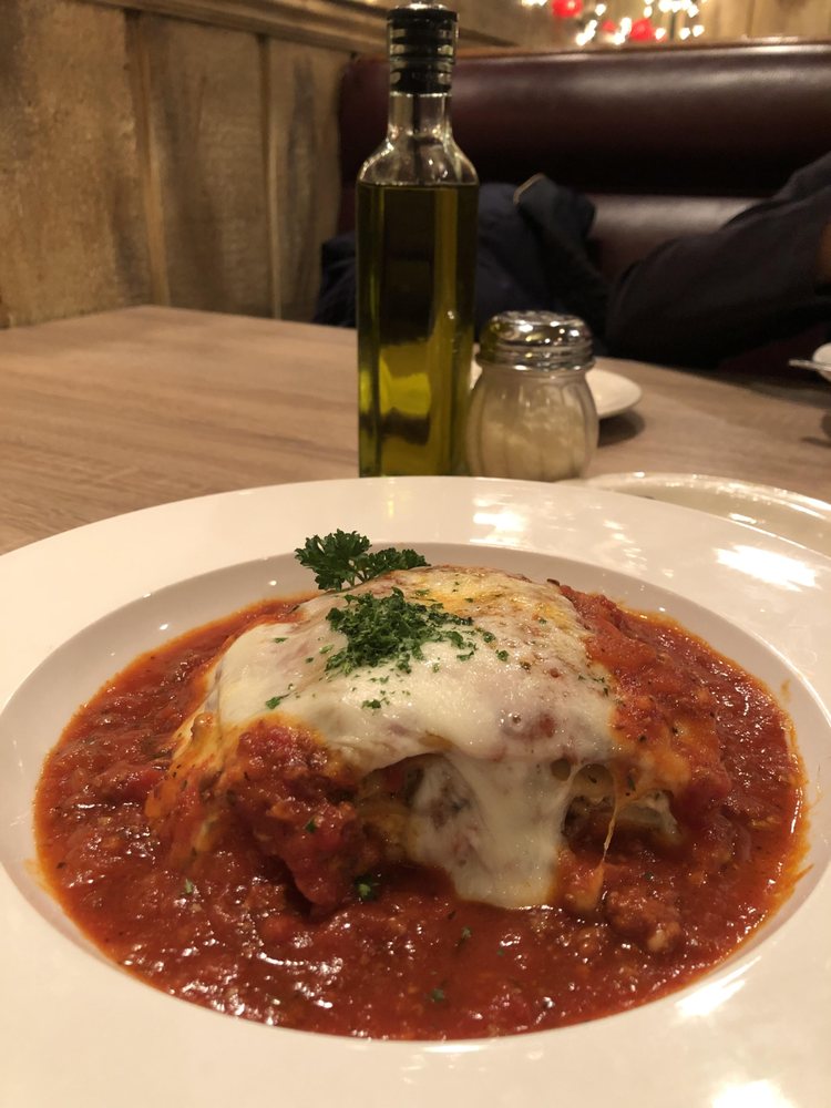 Amici Ristorante 7620 N Milwaukee Ave, Niles