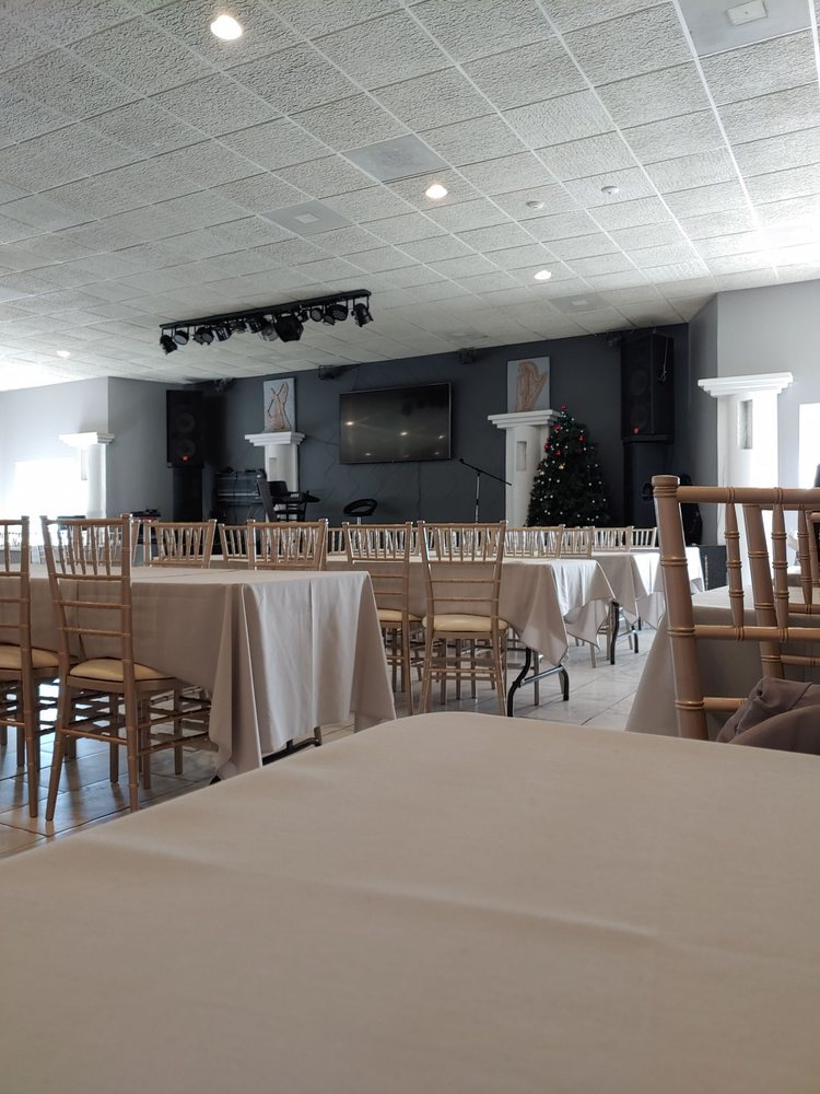 Miraj Restaurant 8801 N Milwaukee Ave #1734, Niles