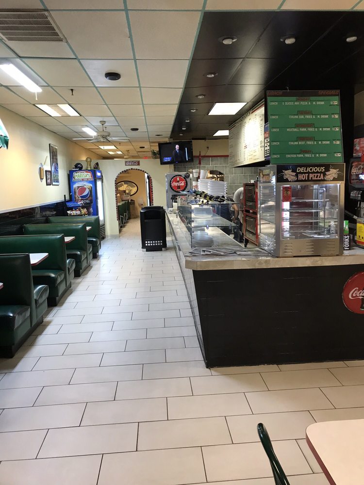 Marisa's Pizza 4175 E Dundee Rd, Northbrook
