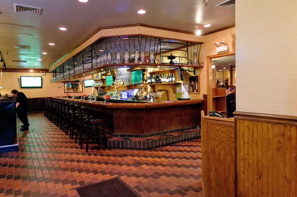 Andrew's Open Pit & Spirit 2610 E Dempster St, Park Ridge