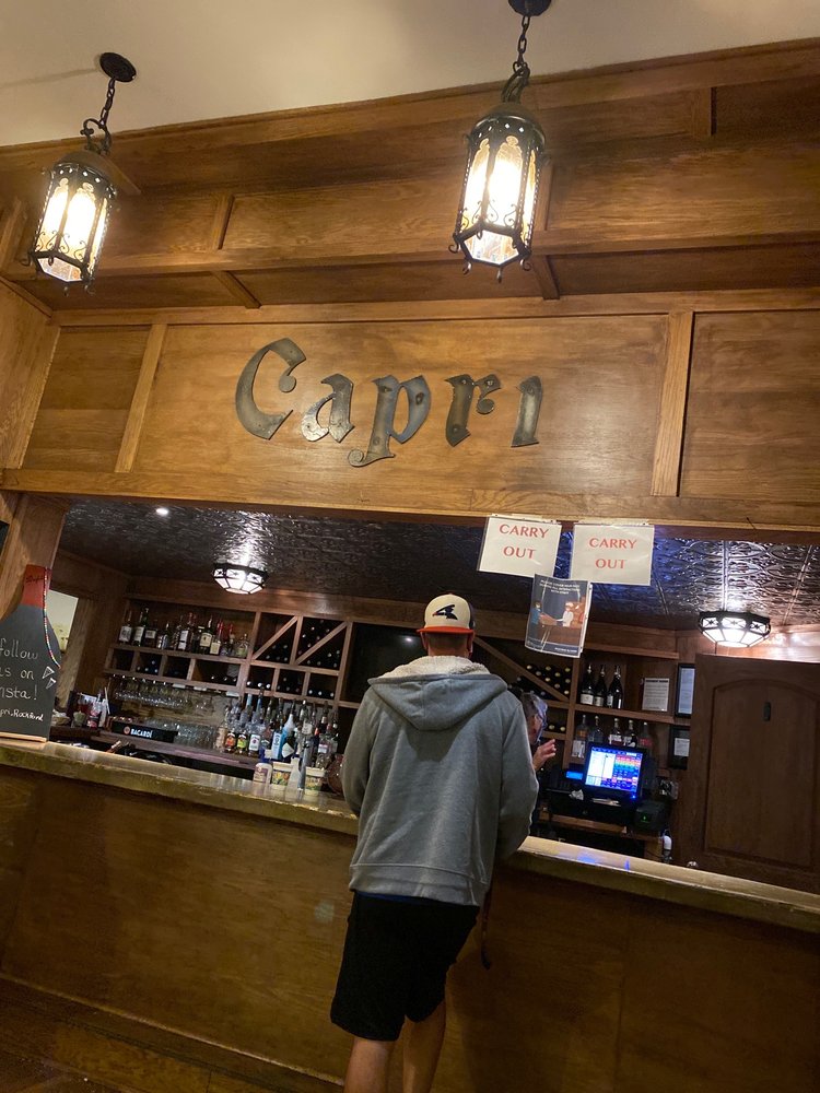 Capri Restaurant & Pizza 313 E State St, Rockford