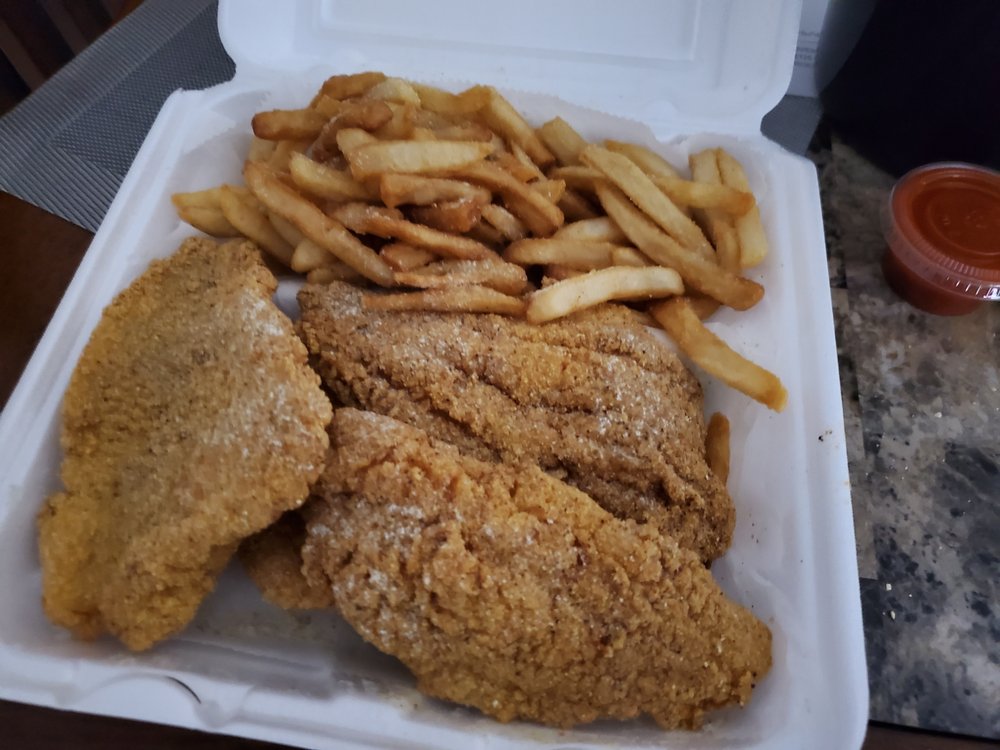 Da Catch Fish & Chicken 4410 Charles St #6256, Rockford
