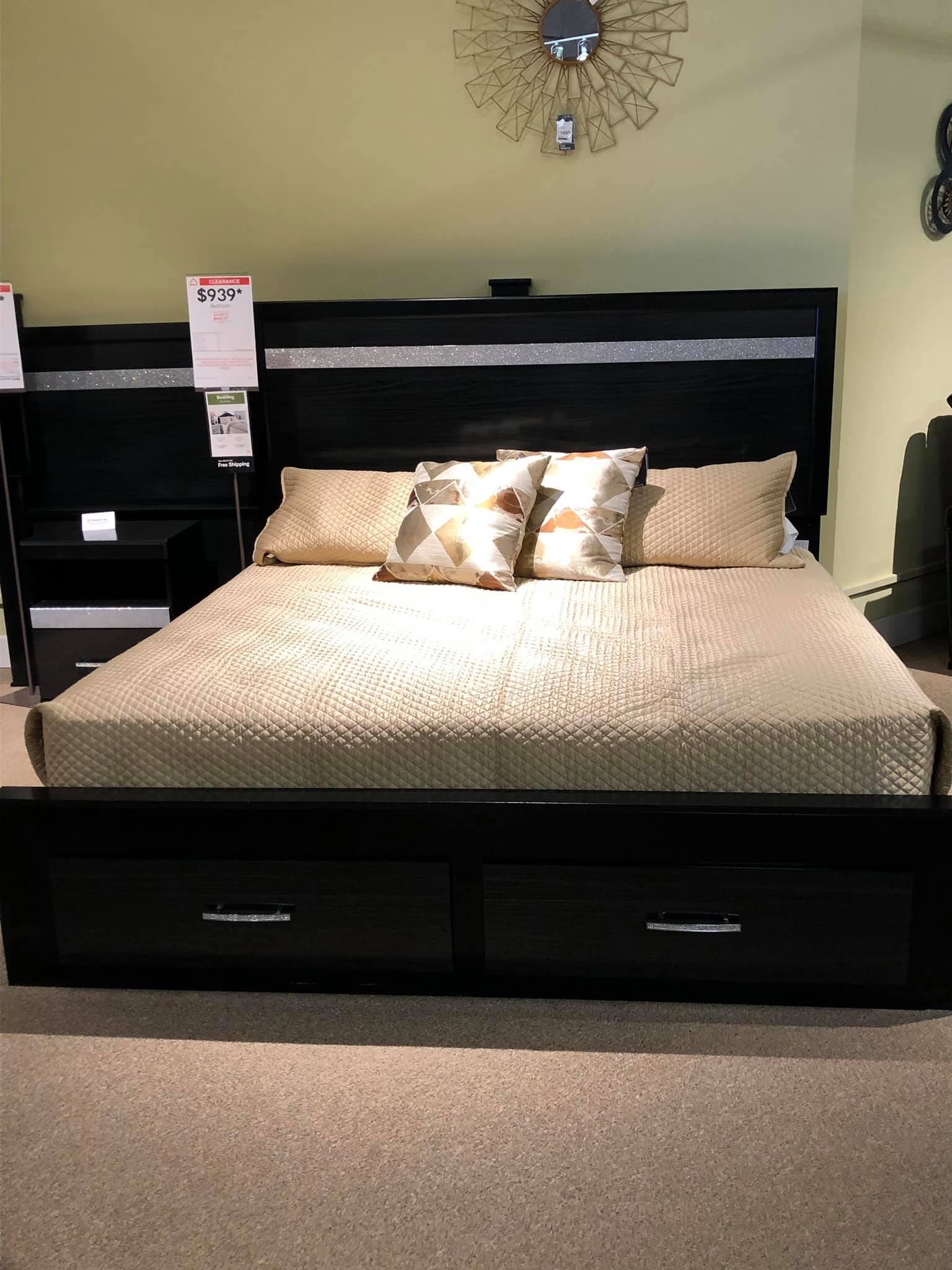 Ashley Furniture HomeStore 7131 E State St, Rockford
