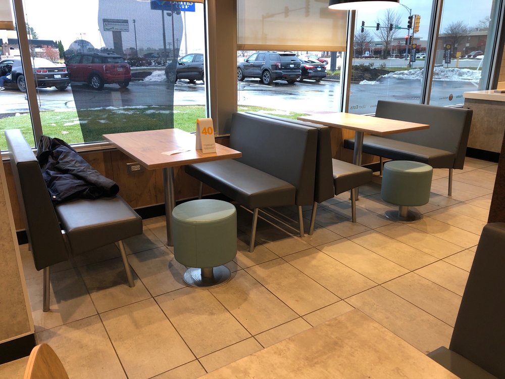 McDonald's 420 S Perryville Rd, Rockford