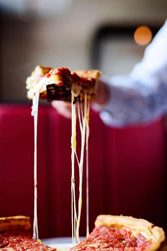Giordano's 9415 W Higgins Rd, Rosemont