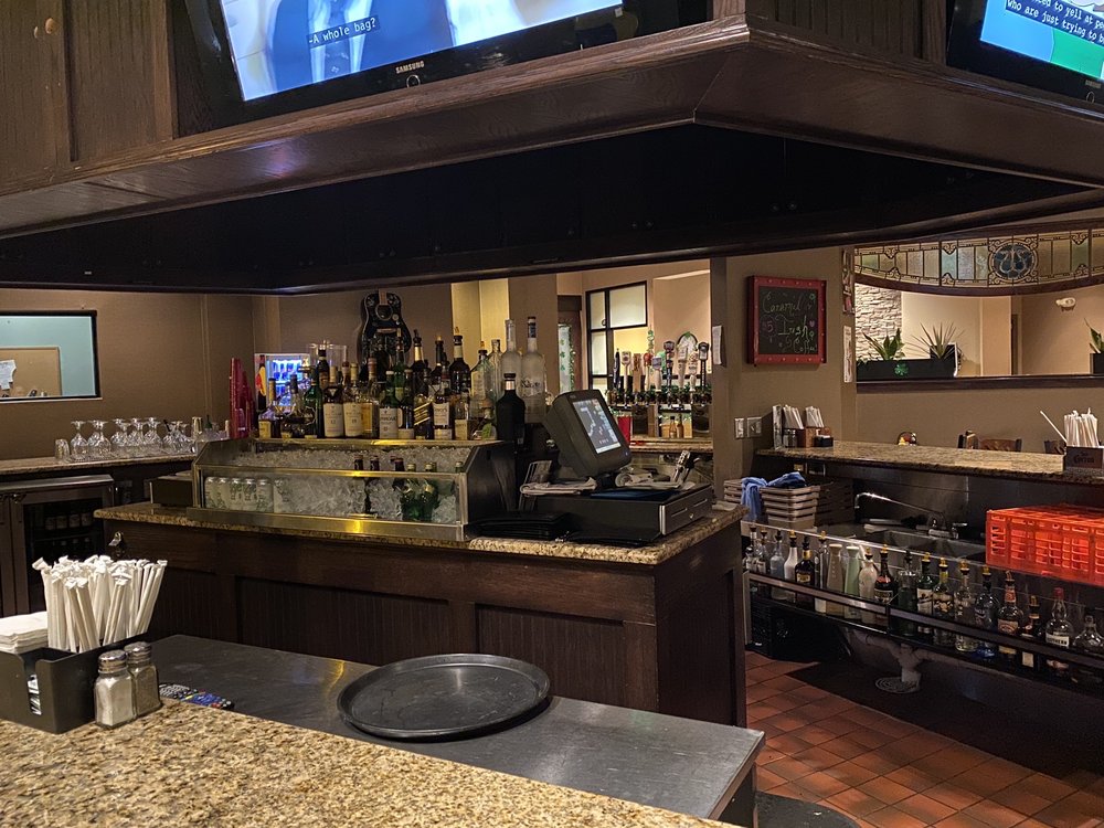 THE GRILLE AT CITY CENTRE 700 E Adams St, Springfield