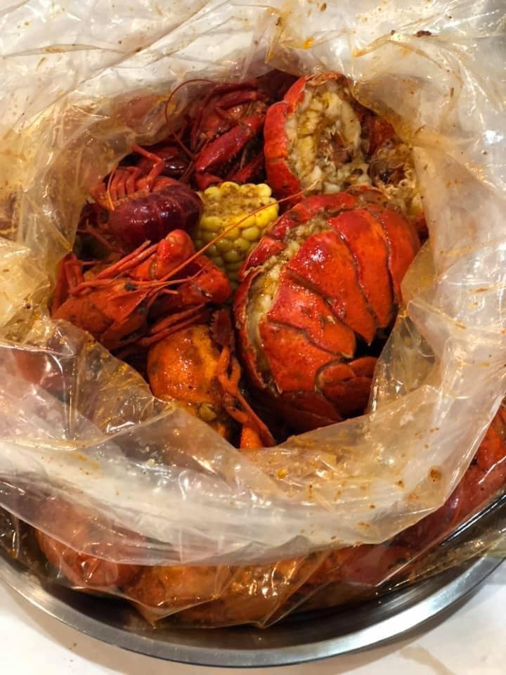 Yummy Crab 3165 S Dirksen Pkwy, Springfield