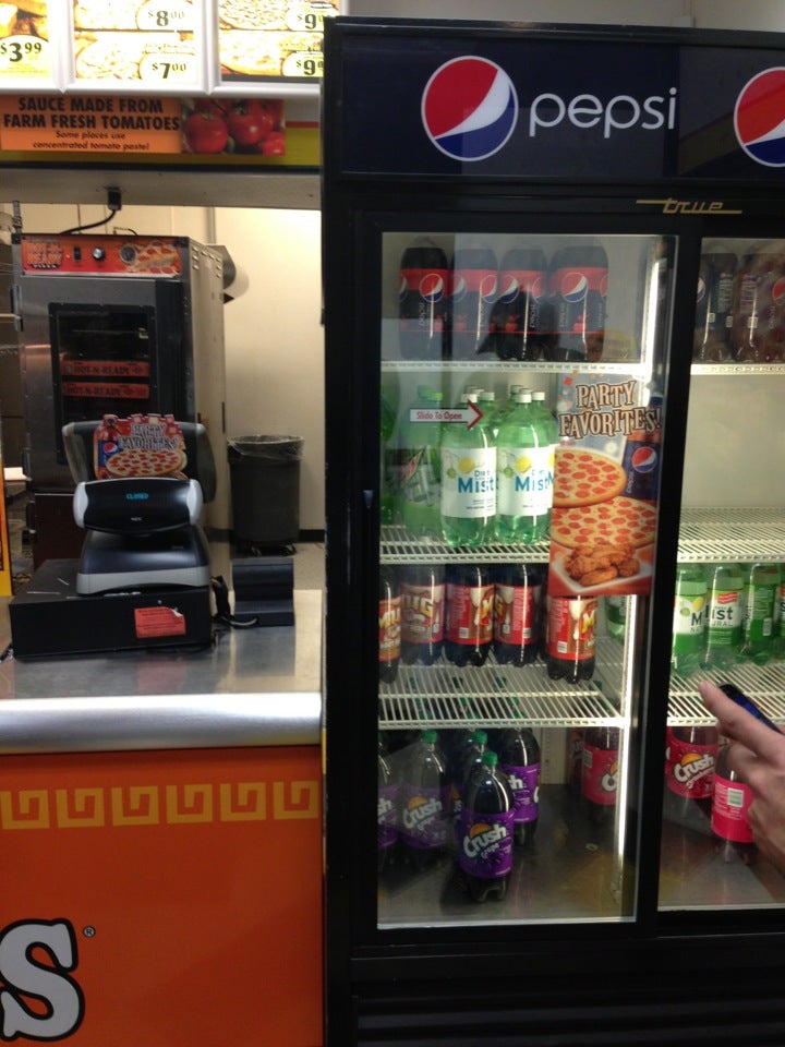 Little Caesars 928 W Jefferson St, Springfield